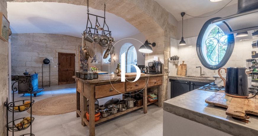 vente Mas Uzes