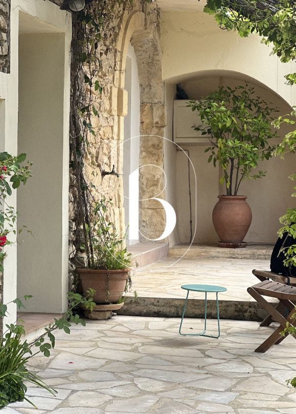 vente Mas Uzes