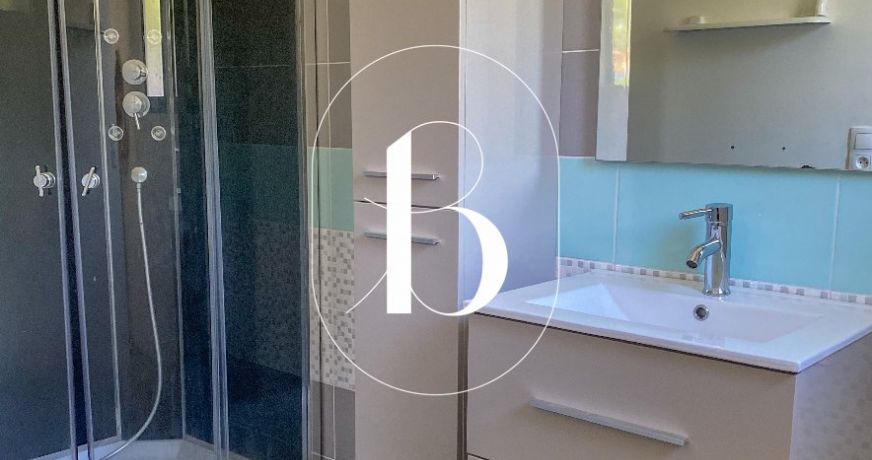 vente Villa Berrias Et Casteljau