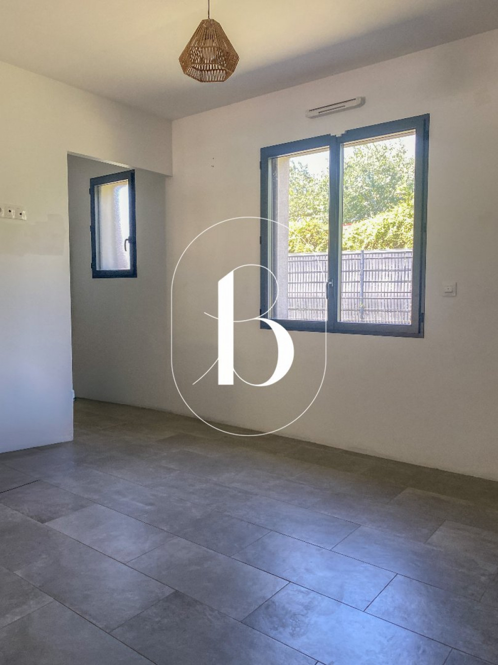 vente Villa Berrias Et Casteljau
