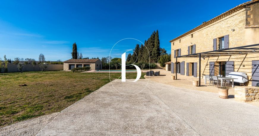 vente Mas Uzes
