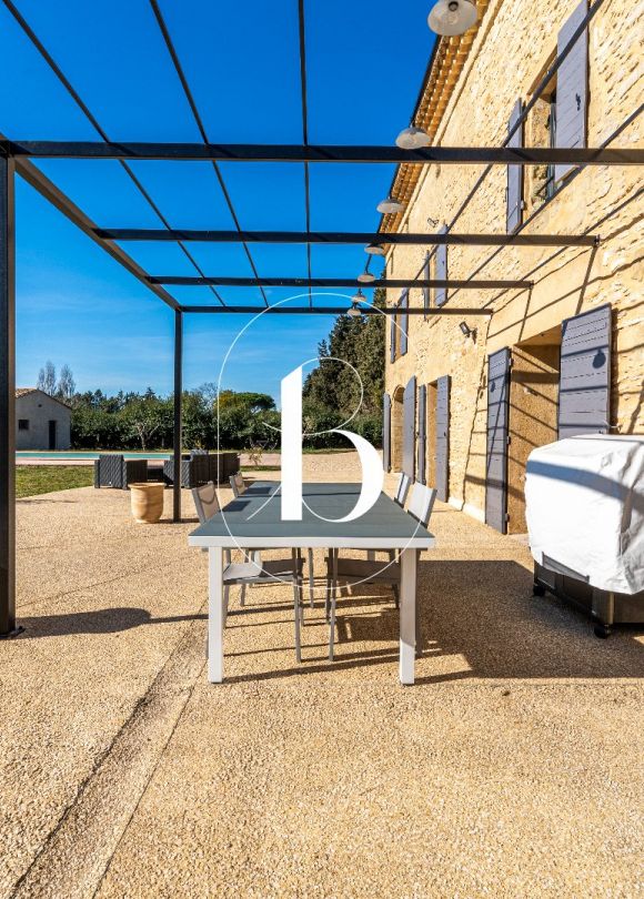 vente Mas Uzes