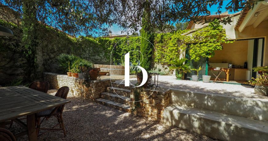 vente Maison de village Uzes