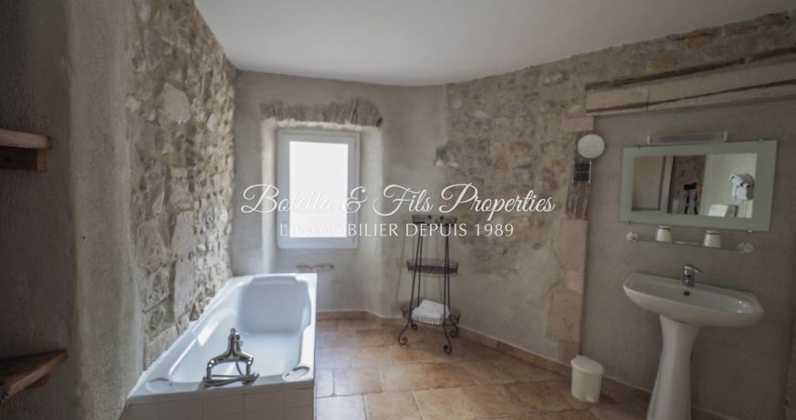 vente Maison de village Barjac