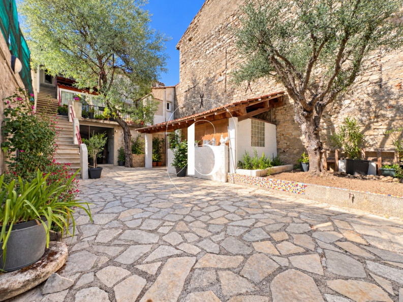 vente Maison de village Barjac - Photo 1