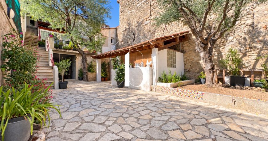 vente Maison de village Barjac