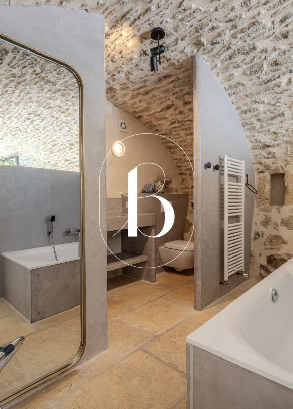 sale Mas Uzes