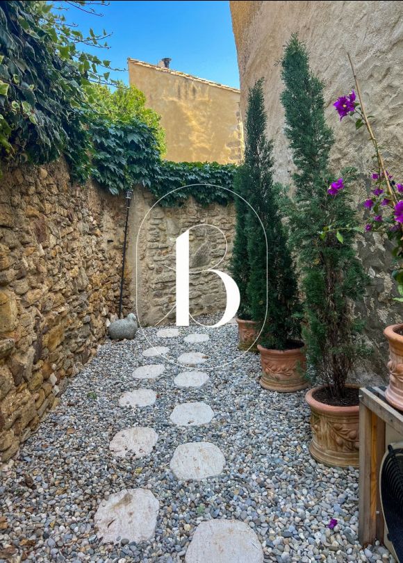 vente Maison de village Uzes