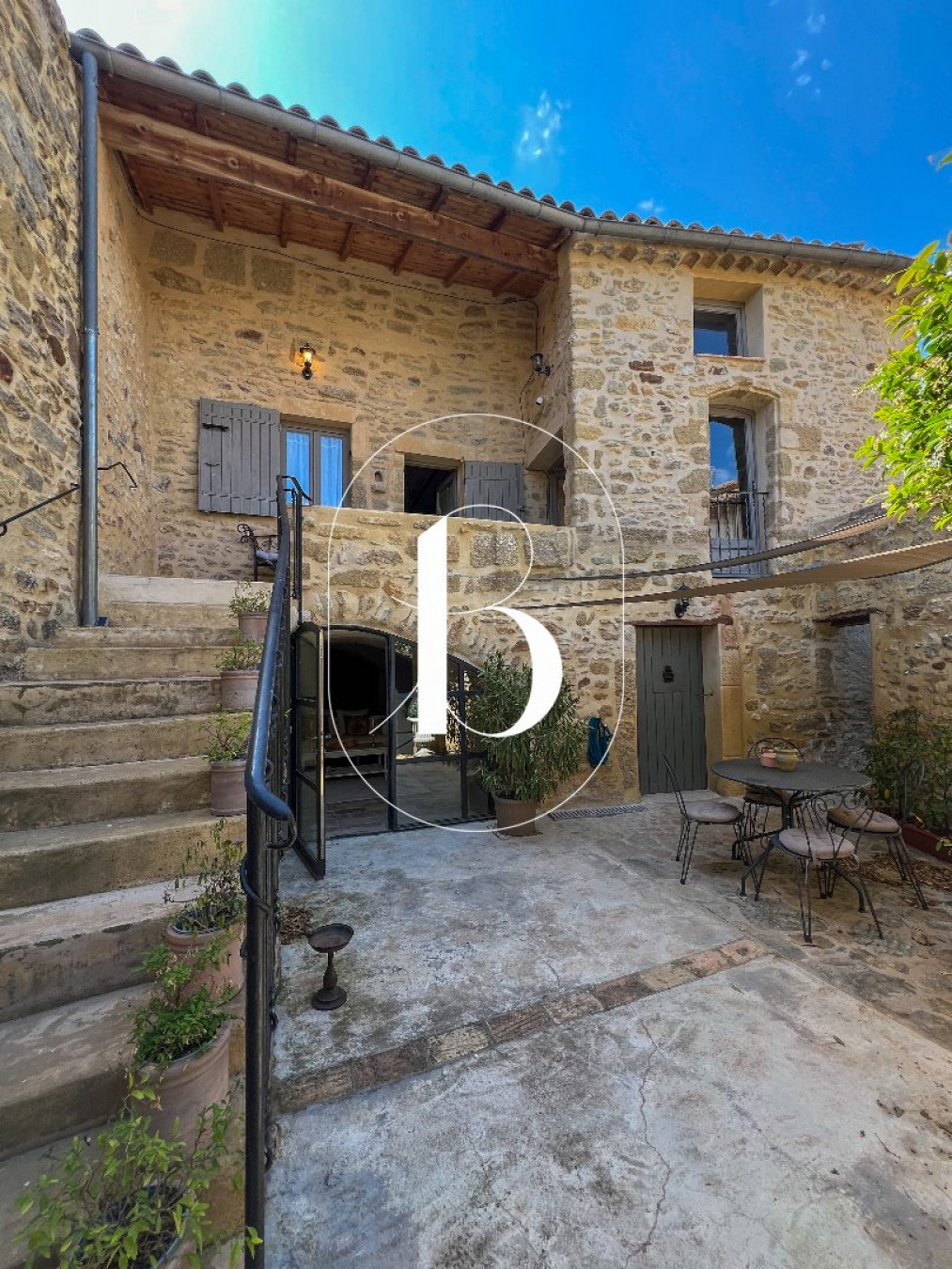 vente Maison de village Uzes