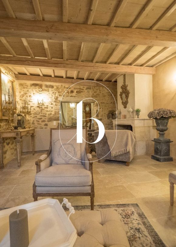 vente Maison de village Uzes