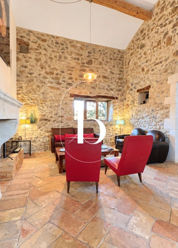 sale Demeure de ville et village Vallon Pont D'arc