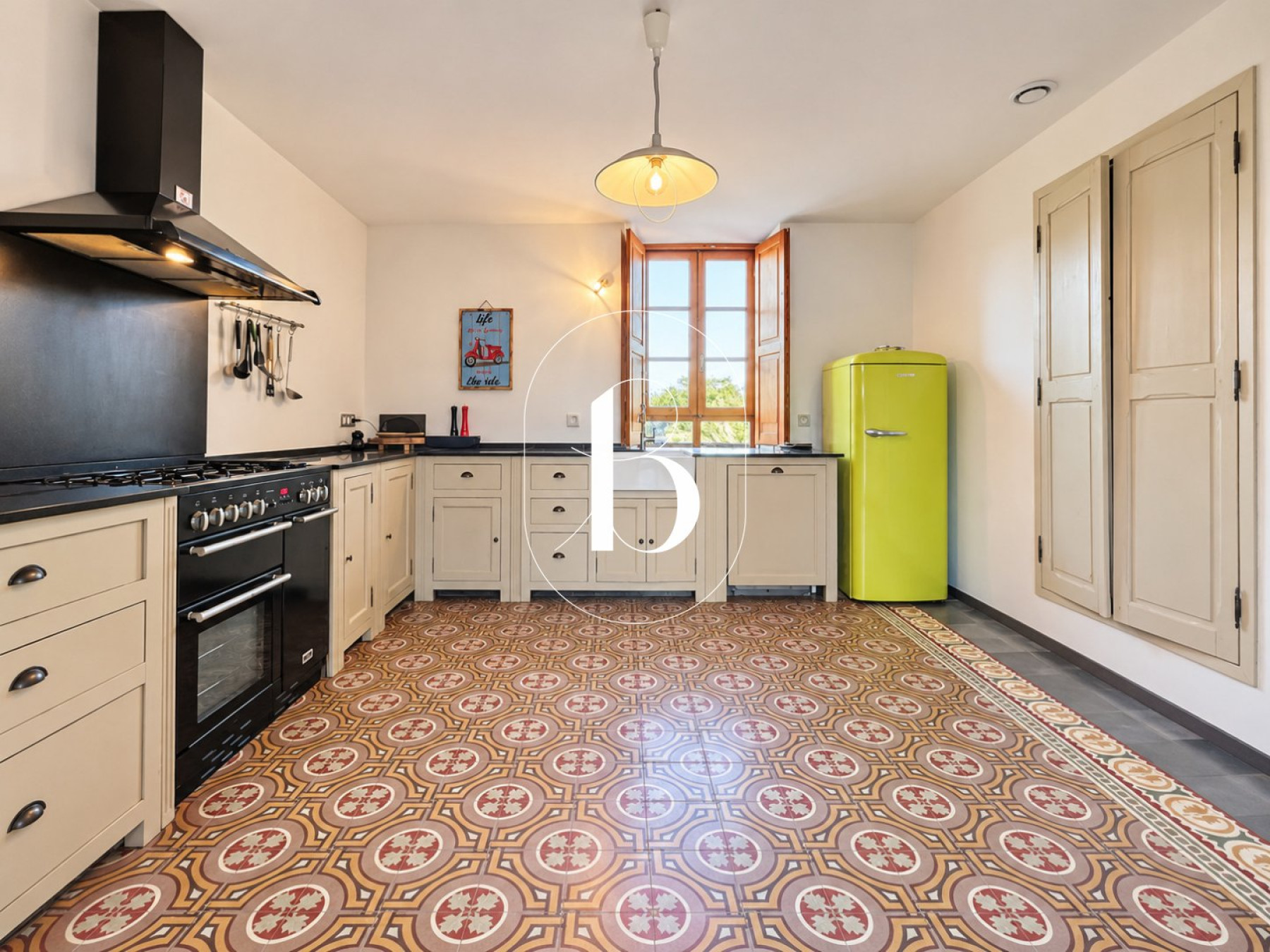 vente Demeure de ville et village Vallon Pont D'arc