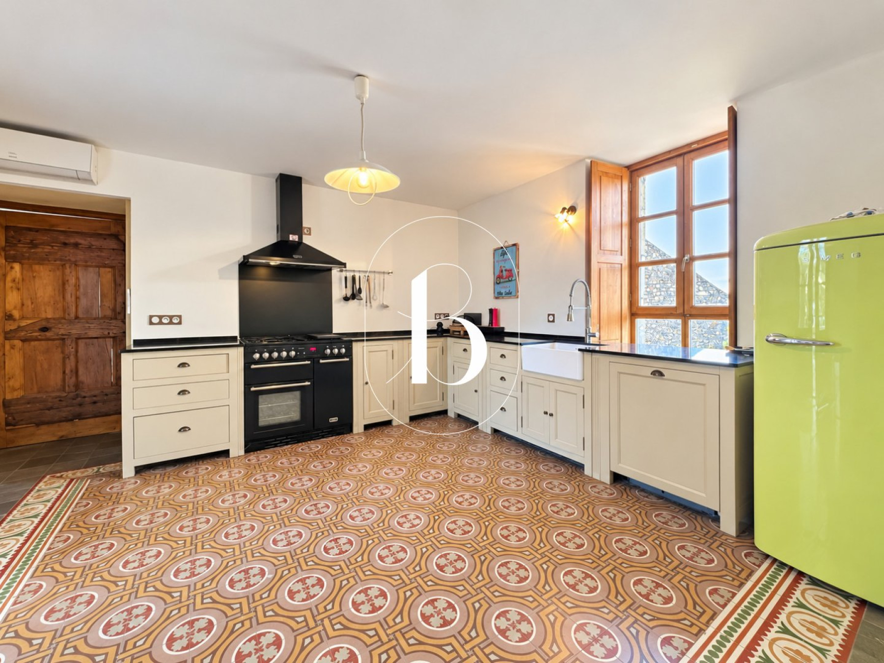 vente Demeure de ville et village Vallon Pont D'arc