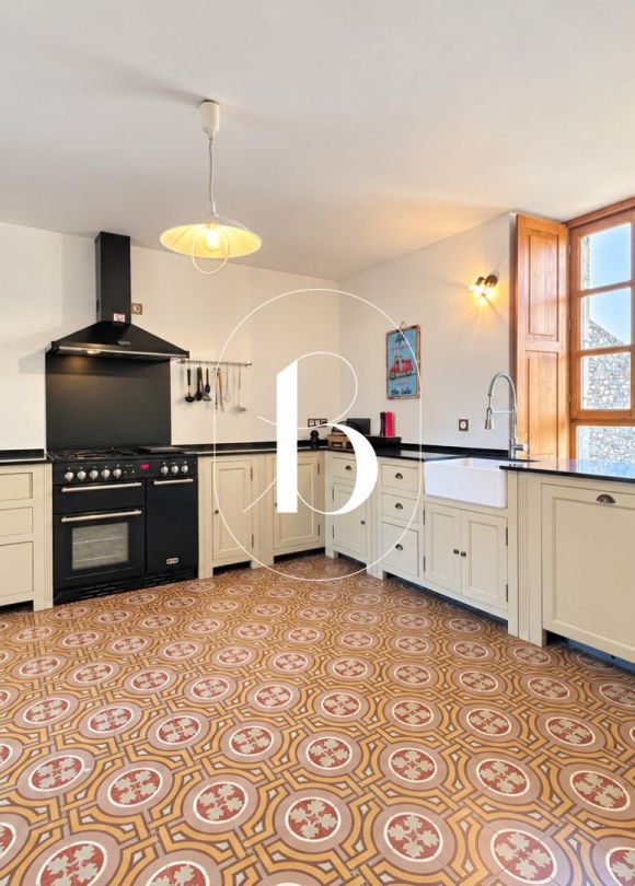 sale Demeure de ville et village Vallon Pont D'arc