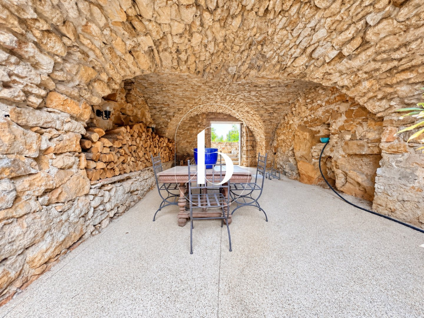 vente Demeure de ville et village Vallon Pont D'arc