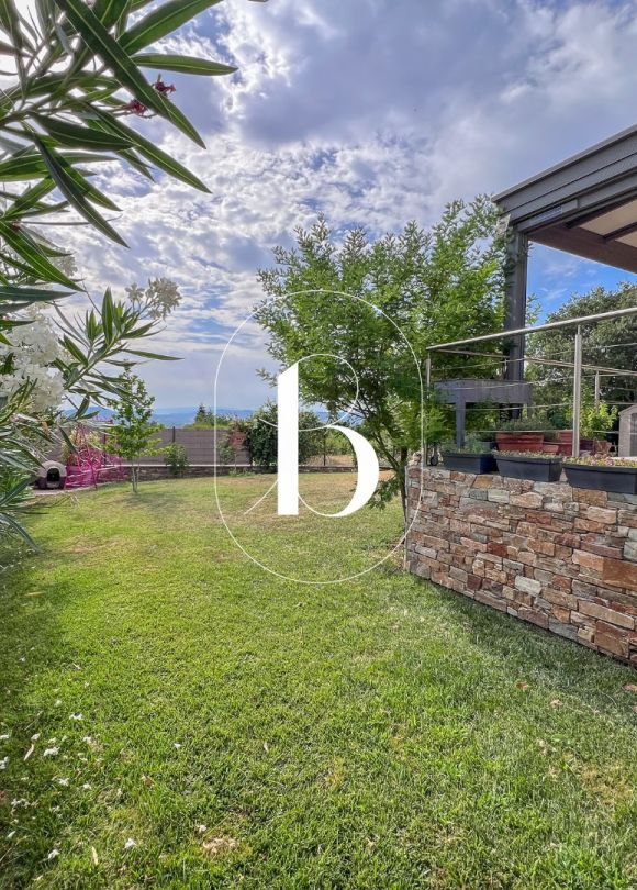 sale Villa Barjac
