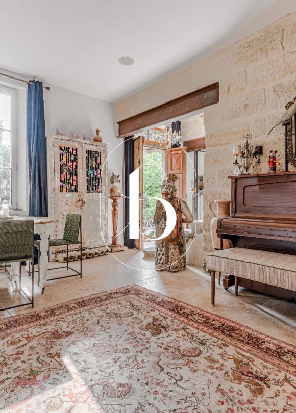 sale Hôtel particulier Uzes