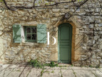sale Mas Uzes