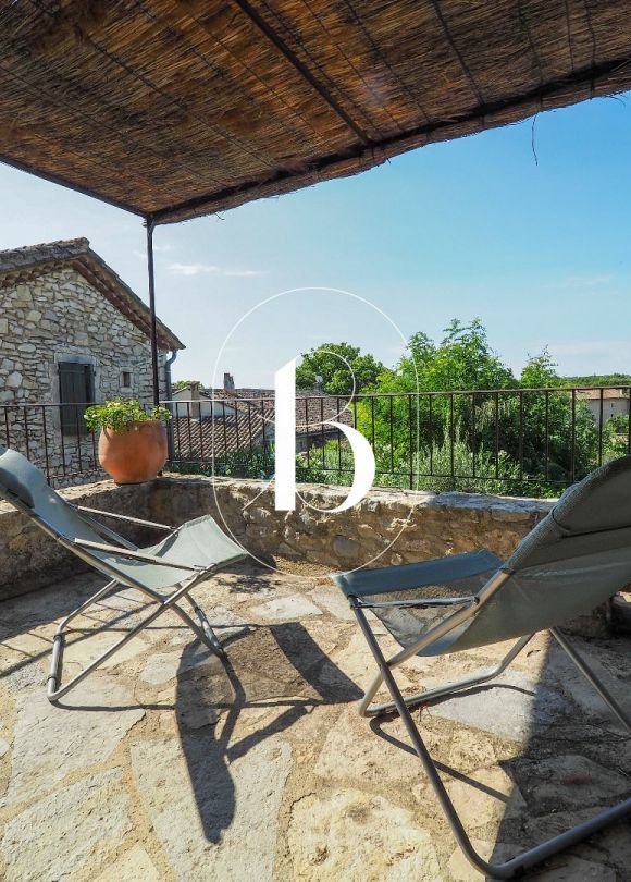 sale Maison de village Lussan