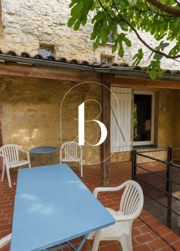 sale Maison de village Venejan