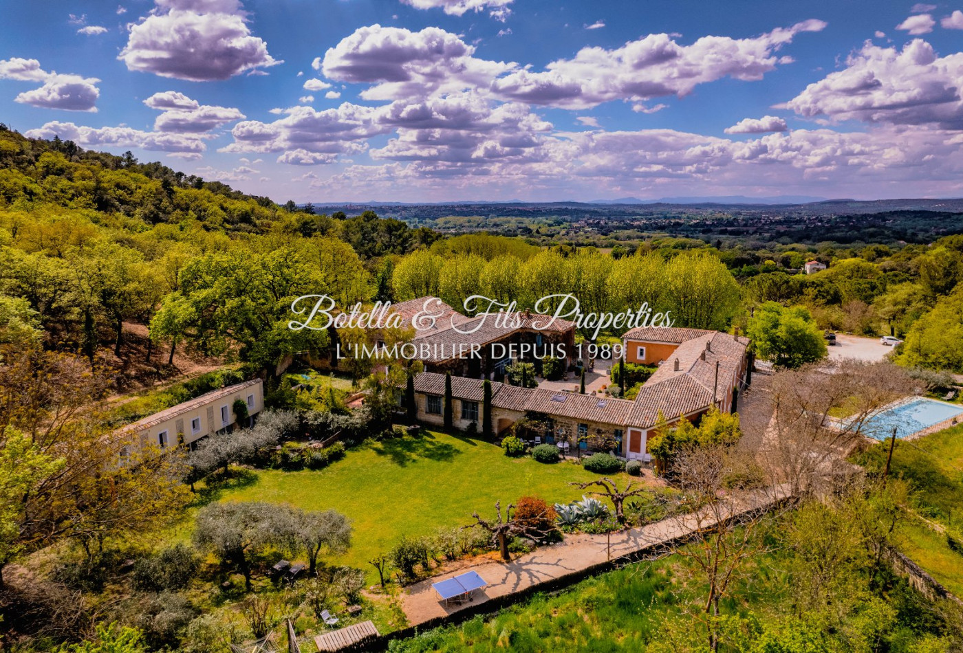 vente Domaine Uzes - Photo 1