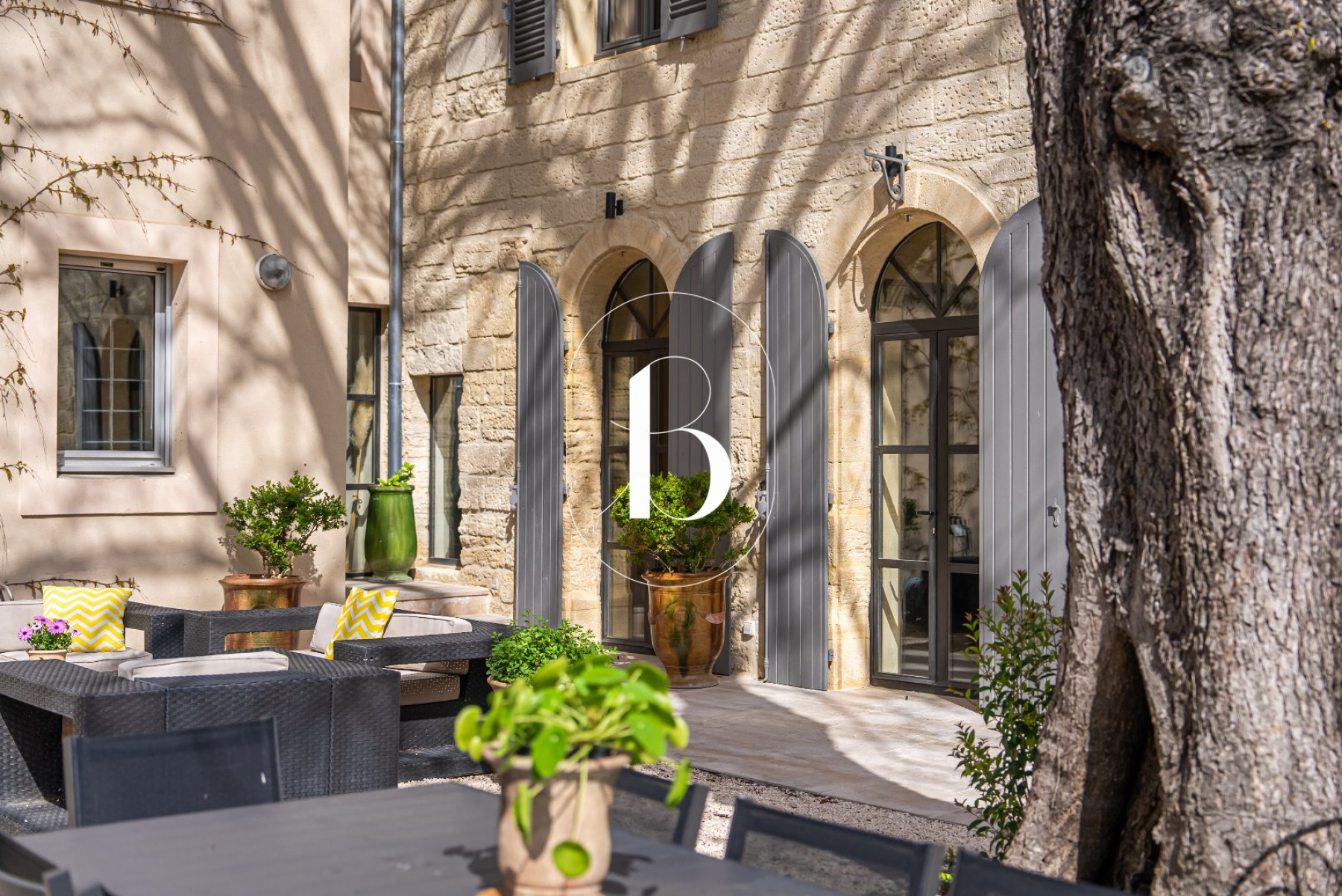 sale Hôtel particulier Uzes