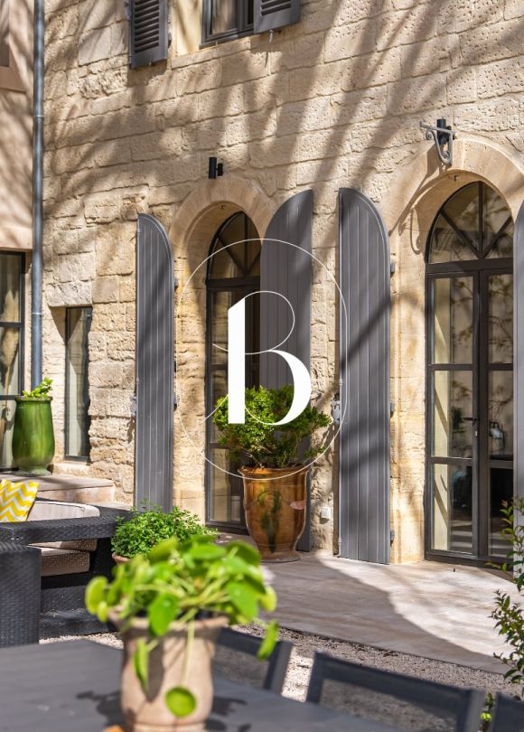 sale Hôtel particulier Uzes