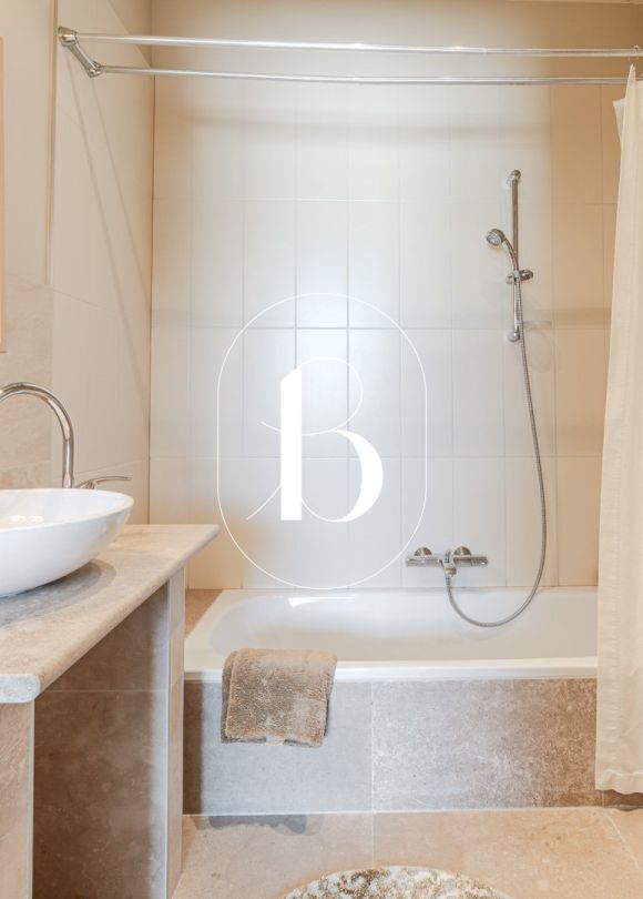 sale Maison contemporaine Uzes