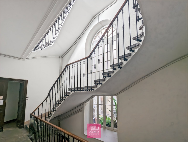 vente Appartement Nimes - Photo 9