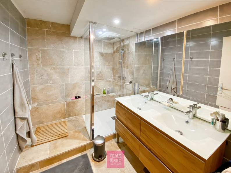 vente Appartement Nimes - Photo 4