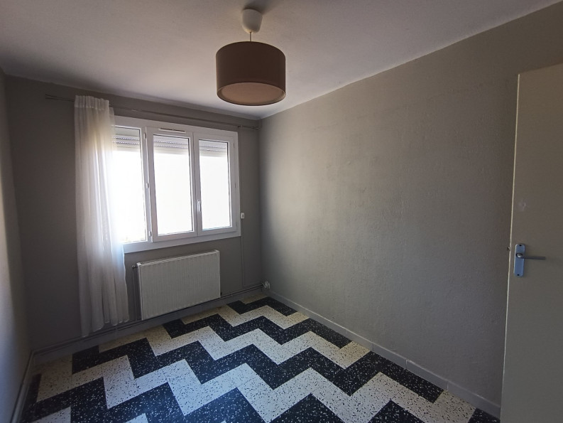 location Appartement Nimes - Photo 3