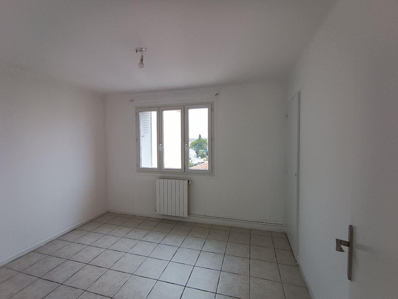 location Appartement Nimes - Photo 4
