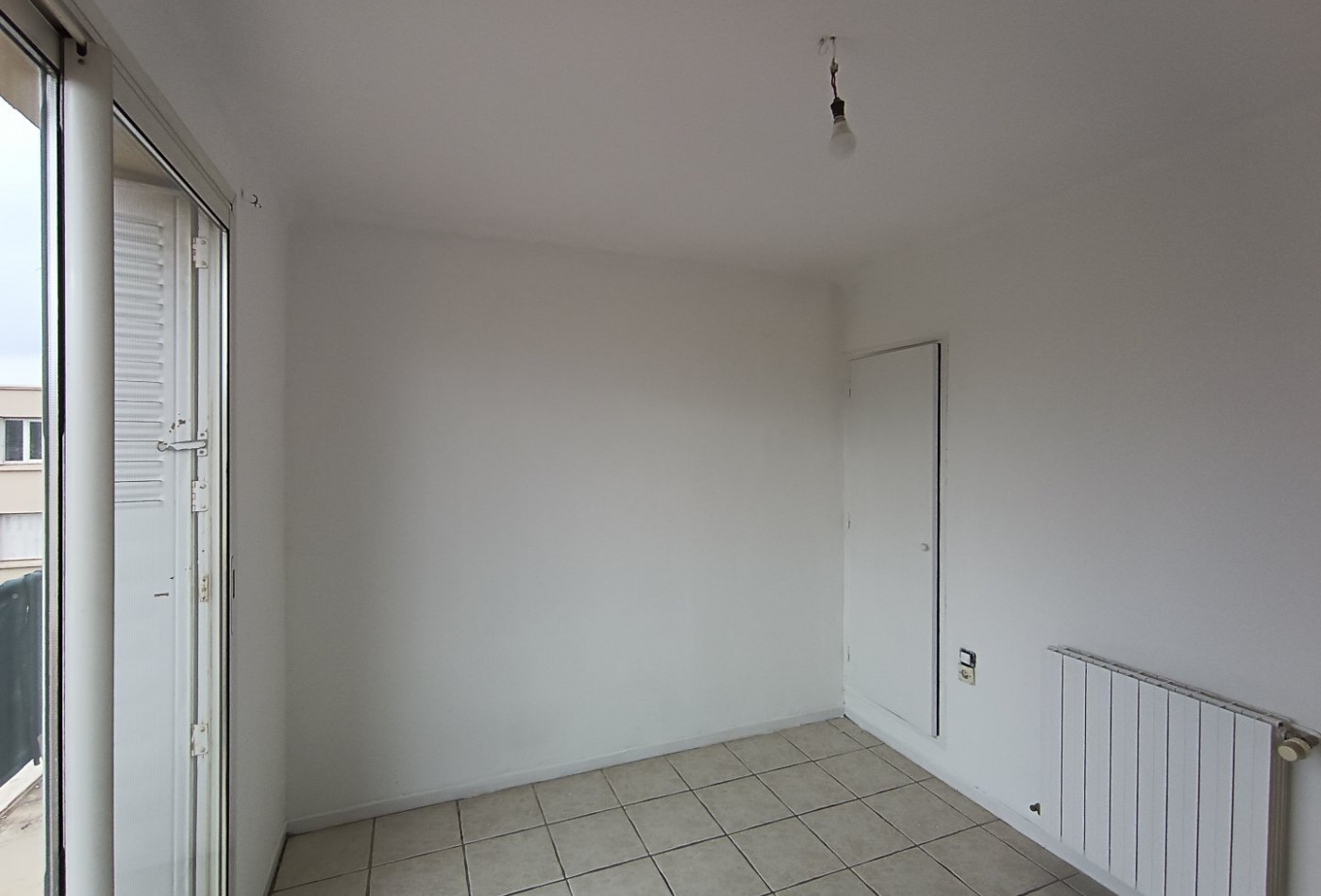 location Appartement Nimes - Photo 3