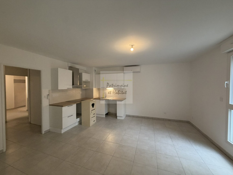 vente Appartement Nimes - Photo 7