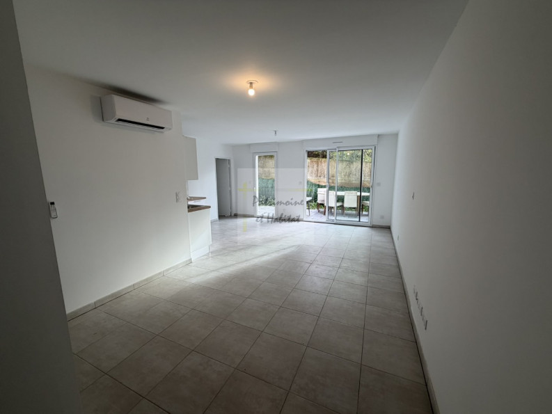 vente Appartement Nimes - Photo 3