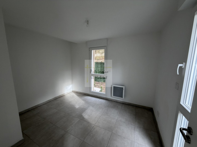 vente Appartement Nimes - Photo 7