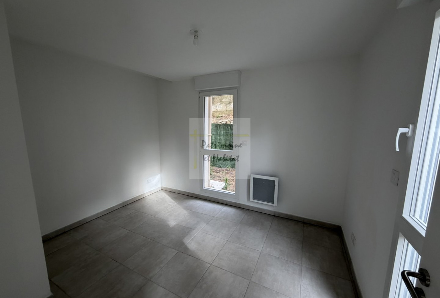 vente Appartement Nimes - Photo 7