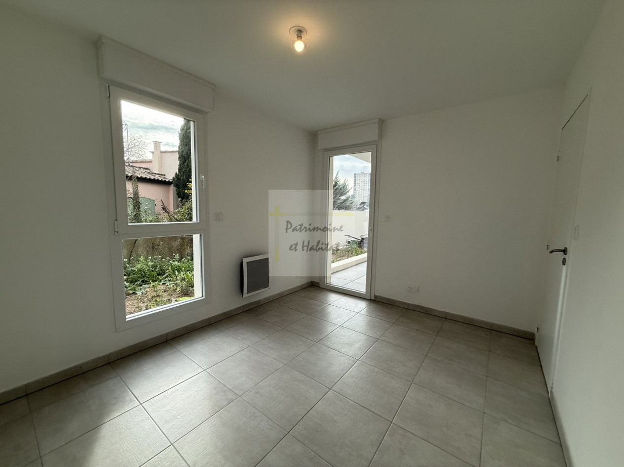 vente Appartement Nimes - Photo 7