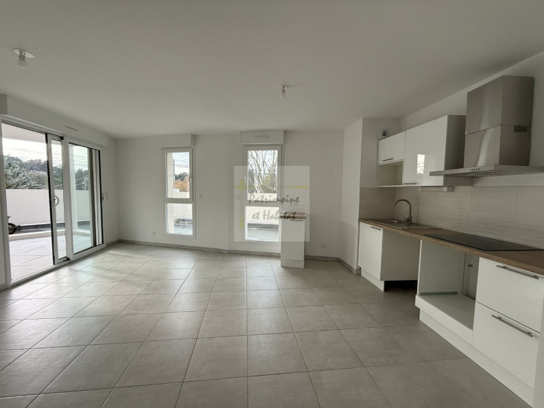 vente Appartement Nimes - Photo 3