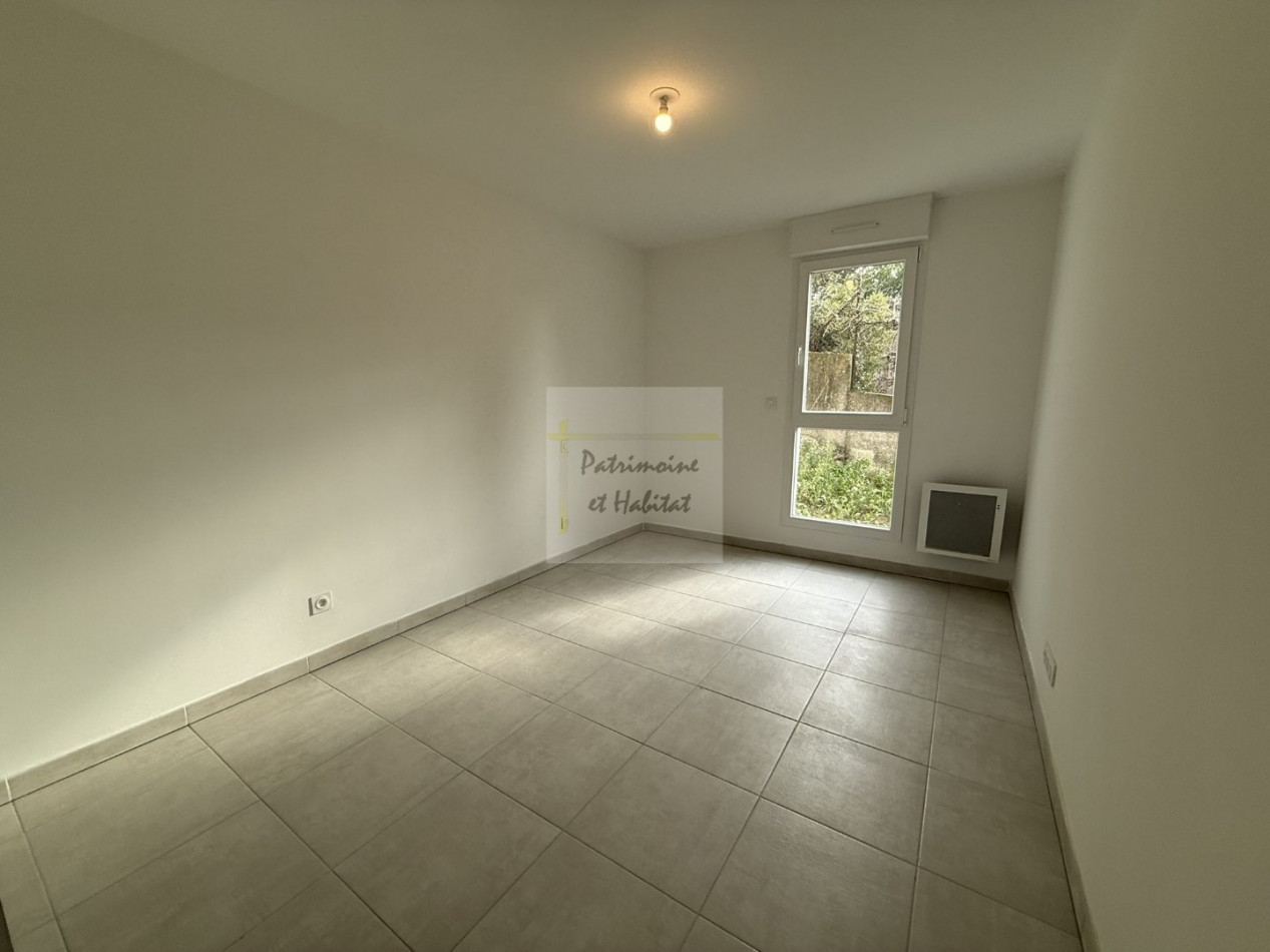 vente Appartement Nimes - Photo 8