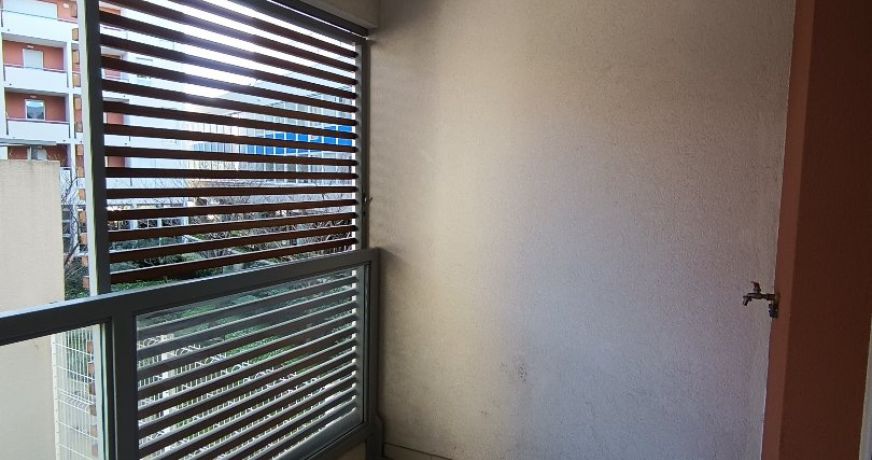 location Appartement Nimes