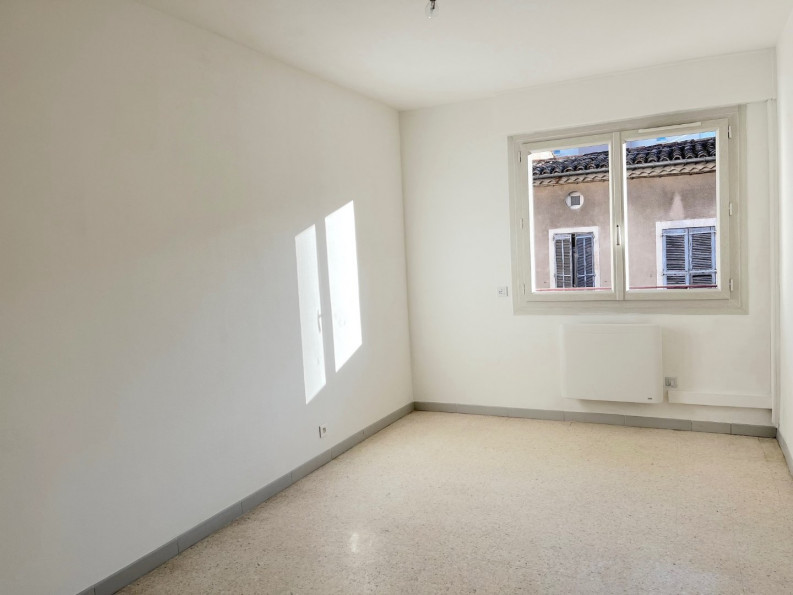 vente Appartement Nimes - Photo 3