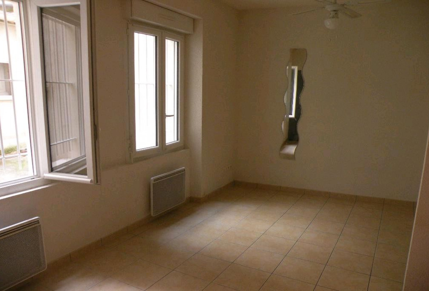 location Appartement Nimes - Photo 3