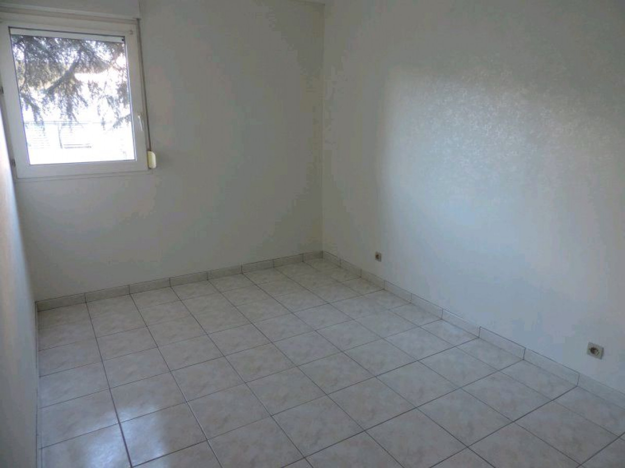 location Appartement Nimes - Photo 4