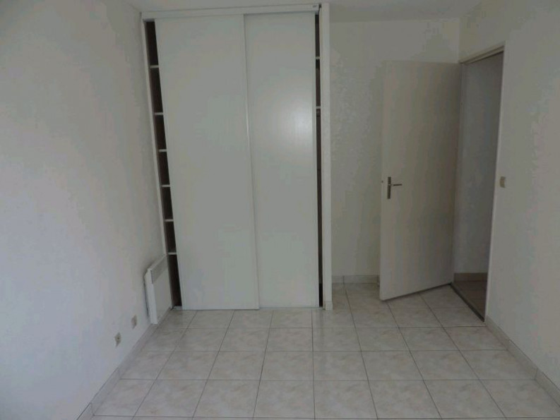 location Appartement Nimes - Photo 5