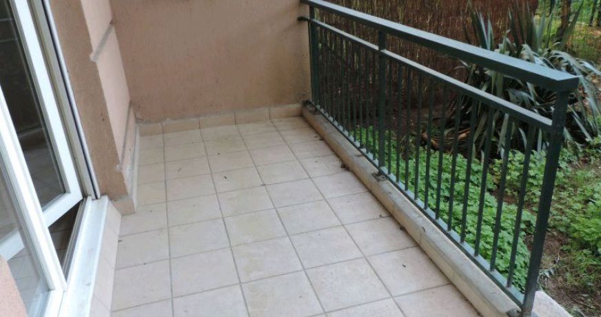 location Appartement Nimes