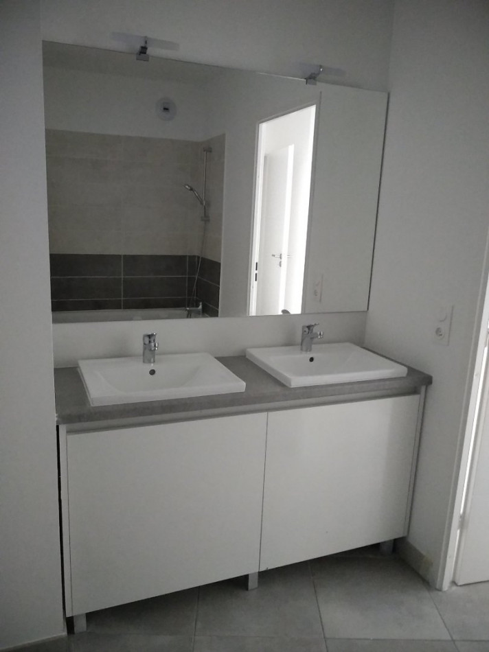 location Appartement Nimes - Photo 7