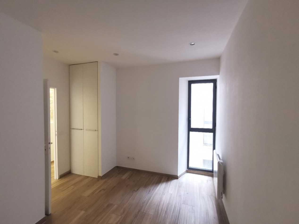 location Appartement Nimes - Photo 4
