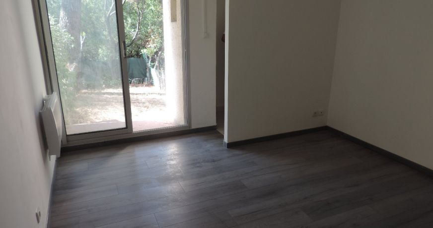 location Appartement Nimes