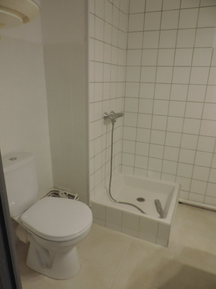 location Appartement Nimes - Photo 4